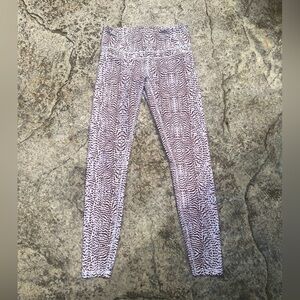 Varley Feather 🪶 Leggings Small